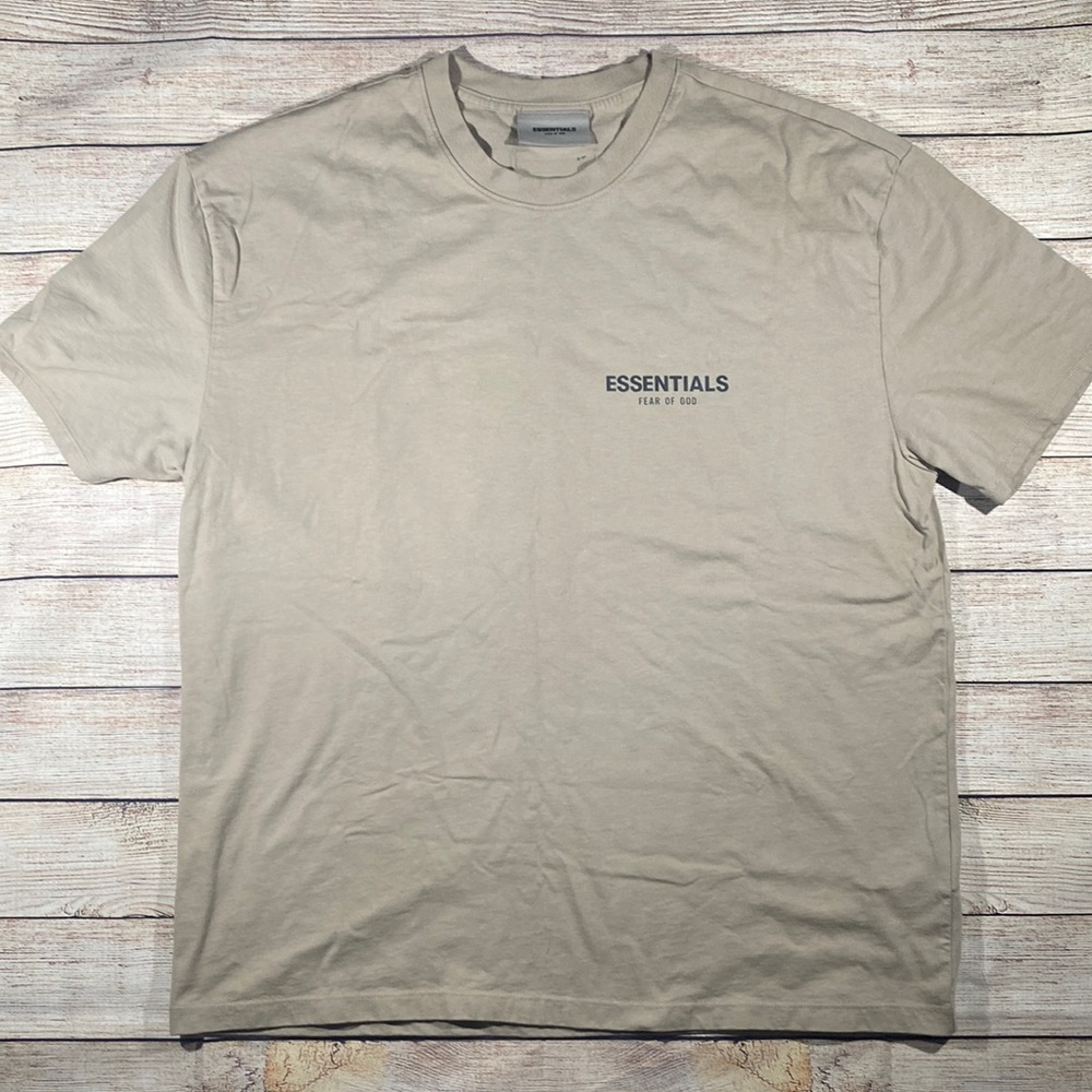 Fear Of God Essentials T-shirt mens size Large